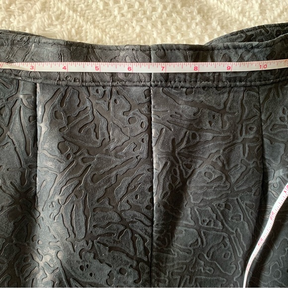 Vintage 1980s genuine leather skirt - Picture 6 of 7